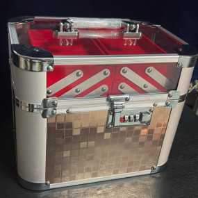 Fancy look Makeup Box